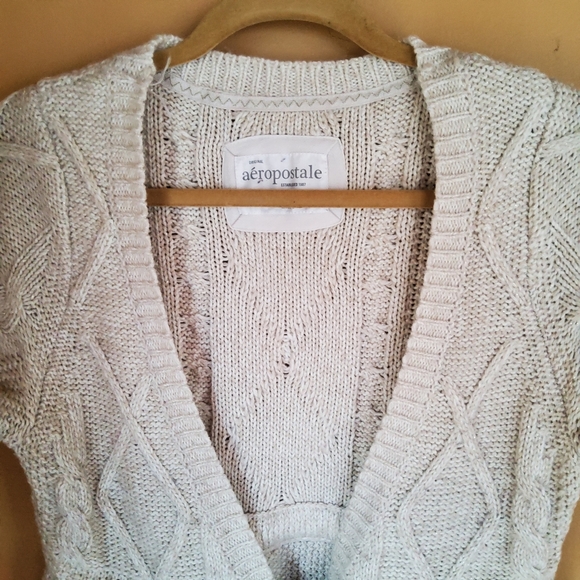 Aeropostale Sweater Vest - Picture 5 of 8